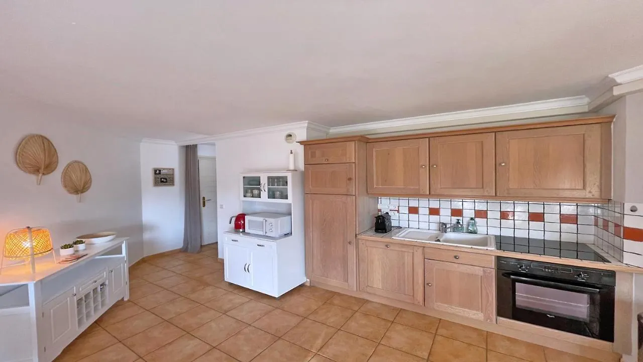 Appartement Les Pins Bleus A8 Sainte-Maxime